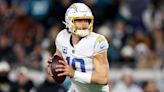 Chargers, QB Justin Herbert reach 5-year, $262.5 million contract extension