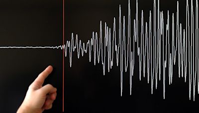 5.3-magnitude quake centered near Bakersfield shakes Central Valley, parts of SoCal