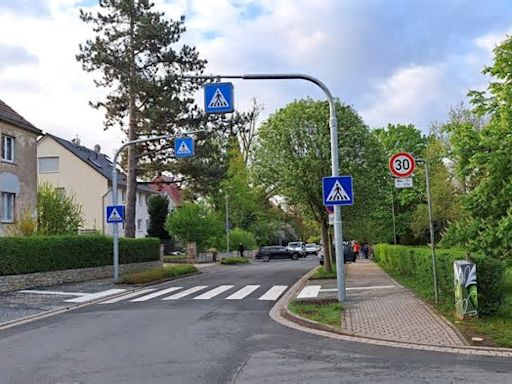 Weimar: Zebrastreifen an Fürnbergschule nun in Betrieb