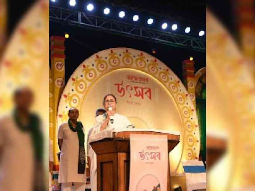 Mouthpiece pat for 'power to women', Abhishek Banerjee stresses on empowerment needs