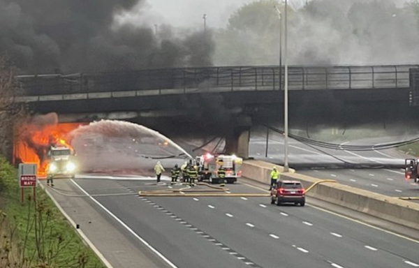 I-95 crash, fire in Norwalk, Connecticut shuts down all lanes "for an extended period"