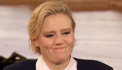 Kate McKinnon says 'Ghostbusters' had to "stop filming" after she farted between Melissa McCarthy and Kristen Wiig