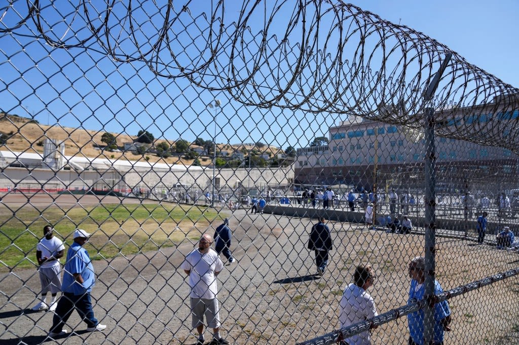 Opinion: California’s budget can’t afford to maintain empty prison beds