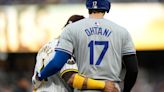 Shohei Ohtani leaves late in Dodgers' win over Padres with back tightness