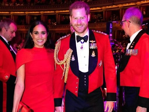 Meghan Markle sorprende con un look Blanco en importante evento: ¿usó su vestido de novia?