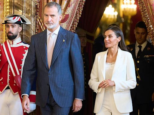 La infidelidad de la reina Letizia al rey Felipe VI de España y la tristeza que sintió el monarca se expondrá en nuevo libro