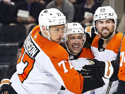 Johnson, a fit in many ways, wants Flyers to challenge rebuild narrative