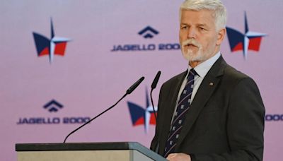 El presidente de República Checa recibe el alta hospitalaria tras su accidente de motocicleta