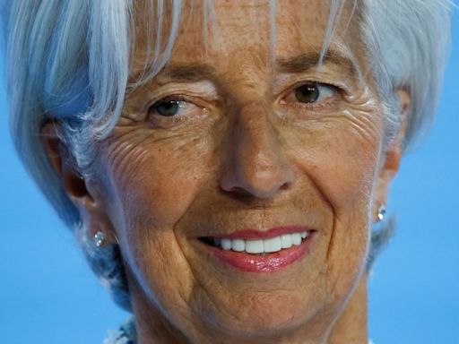 Lagarde dice que sólo un miembro del BCE se opuso a la decisión de bajar tasas