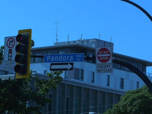 Charges laid after paramedic assaulted during call on Victoria's Pandora Avenue