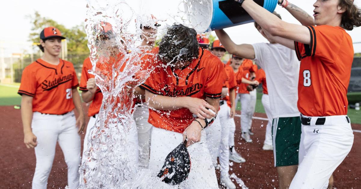 Webster Groves advances to first state semifinal since 1969; Howell makes it 3 in a row