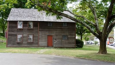 Walk through a 1667 Plymouth home where Mayflower pilgrims lived