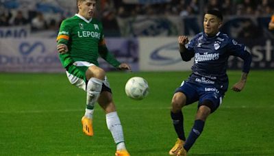 Ferro goleó y bailó a Quilmes en un partidazo