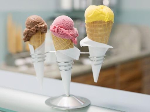 Ice cream parlour approved for working men's club