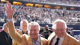 Still no Jimmy Johnson but Jerry Jones promised to induct 2 others in Cowboys Ring of Honor