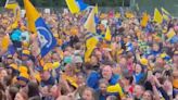 'Goosebumps' - Clare GAA fans sing hearts out during All-Ireland homecoming
