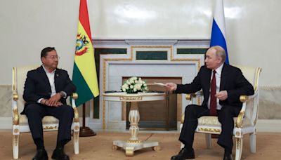 El presidente de Bolivia, Luis Arce, anuncia proyecto para producir baterías de litio con Rusia en reunión con Putin