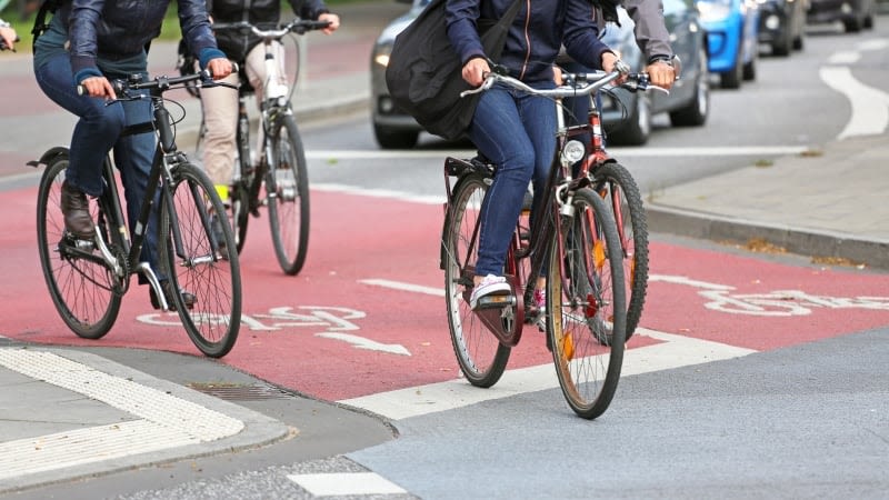 “What’s the Most Exciting City for Cycling Nerds? New York? Minneapolis? How About Edmonton?”