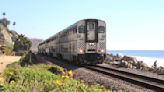 Sand takes increasing role to protect rail line in San Clemente, Calif. - Trains