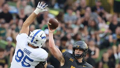 Baylor pulls away from Air Force in the 2nd half of a 31-3 victory