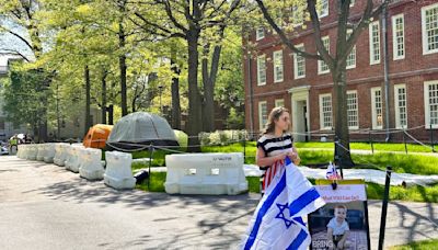 Manifestantes propalestinos concluyen protesta en Harvard tras promesa de diálogo