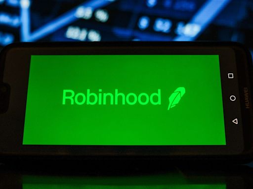 Robinhood is on a quest to dive deeper into crypto