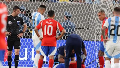 Polémica en el Chile vs. Argentina con posible penal en la acción sobre el chileno Víctor Dávila - El Diario NY