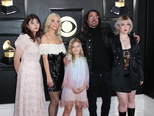 Dave Grohl announces he fathered a child outside of 21-year marriage, seeks 'forgiveness'