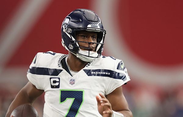 Seahawks' Geno Smith Rips Sam Howell QB1 Battle Rumor: 'U Just Made This BS Up'