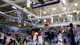 UWM 87, UC-Davis 85: Justin Thomas hits a three at the buzzer to lift the Panthers