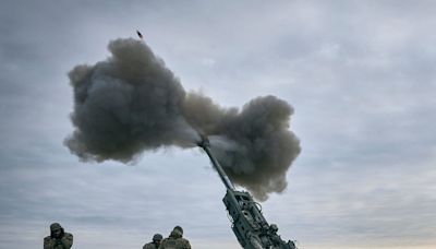 US Army general says the 'future is not bright' for towed artillery, like the M777s America gave Ukraine to fight the Russians