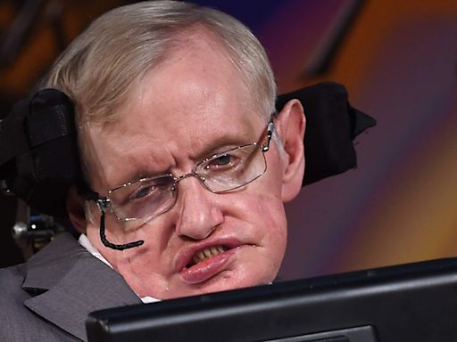 Professor Stephen Hawking’s scientific and personal archive is made available