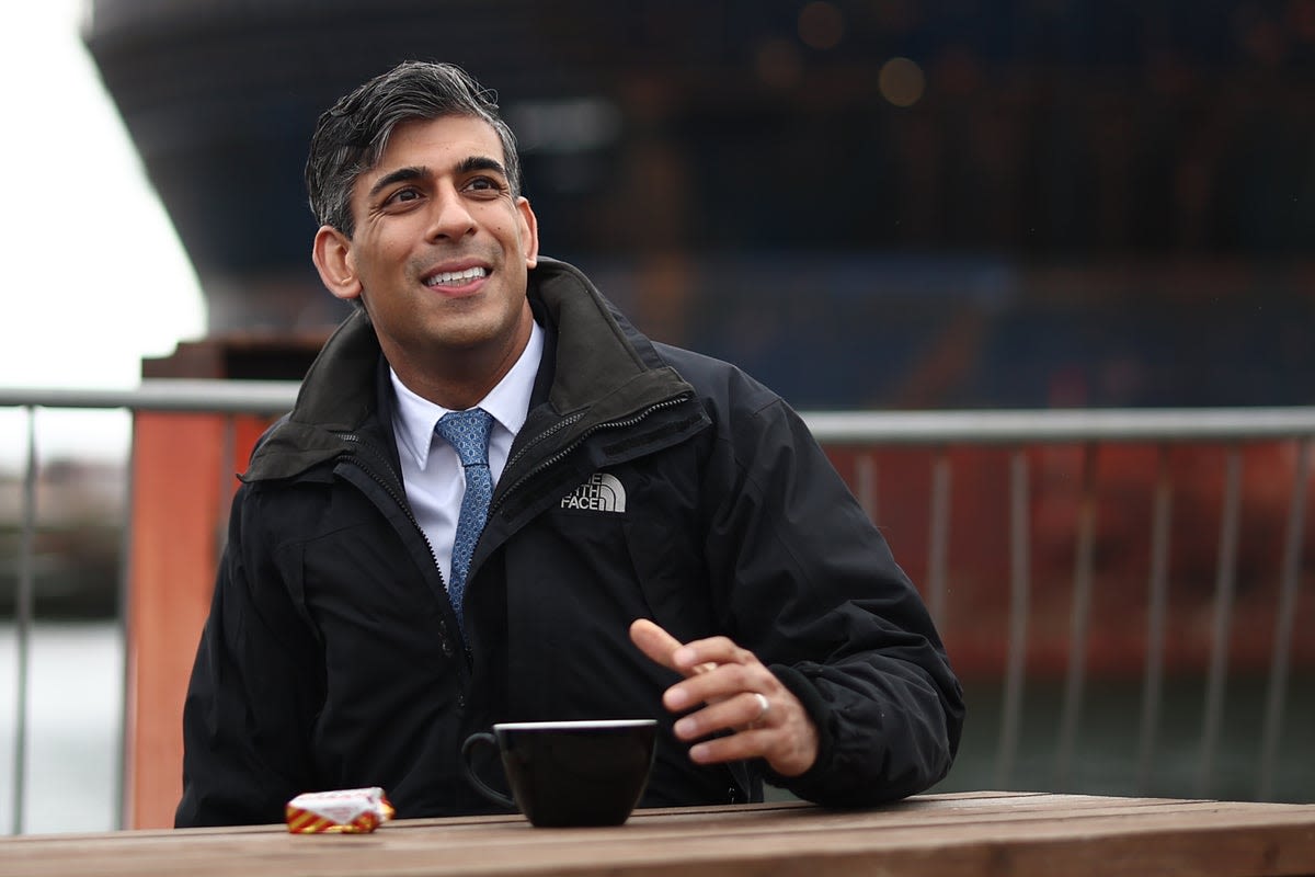 Blow for Rishi Sunak as Tory MP general election exodus grows in hectic start to campaign