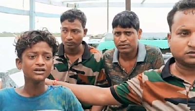 12-year-old boy fights 10-foot saltwater crocodile in Sunderbans to save father, fails