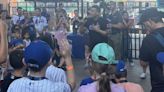 OMG! Iglesias strikes happy note with young Mets fans