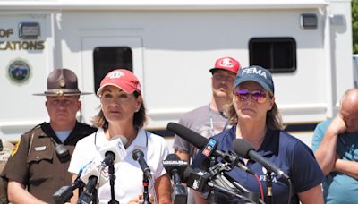 FEMA official joins Reynolds in Greenfield as Iowa seeks federal aid for tornado