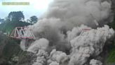 (影)印尼塞梅魯火山猛烈噴發2500人急撤 駭人熔岩碎屑流直擊