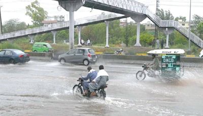 Heavy rainfall in Lahore breaks 44-year record