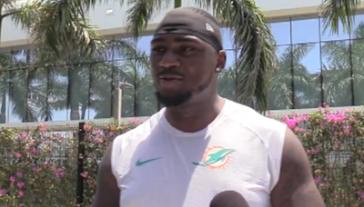 Jugador dominicano recién firmado por los Dolphins: mi meta es ayudar al equipo a llegar al Super Bowl
