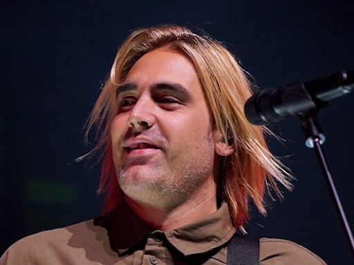 Busted singer Charlie Simpson refuses to change ‘creepy’ lyrics despite re-recording old material