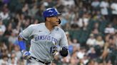 Royals, fans think Statcast whiffed on 452-foot estimate of Salvador Perez home run