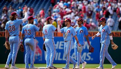 Phillies sweep their seventh series of the season with 5-2 win over Rangers