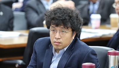 藍白圍攻王義川質疑政府監控人民 沈伯洋稱意在NCC人事案