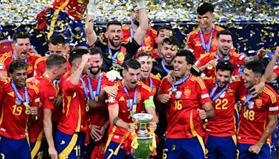 西班牙歐國盃睽違12年封王 沒吞敗績7連勝奪冠寫神紀錄