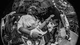 ‘Violeira da maldade’: Saiba quem foi Fal Silva, guitarrista do grupo Afrocidade, assasinado na Bahia