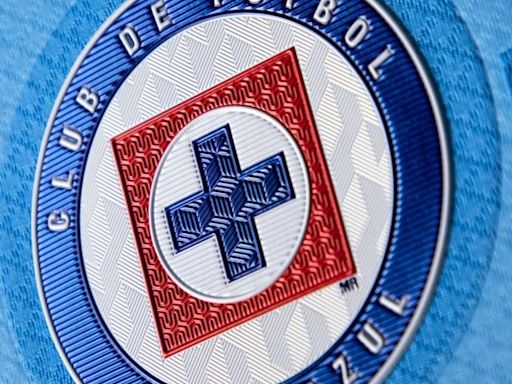 Cruz Azul presenta sus nuevos uniformes con homenaje a Nacho Trelles y Miguel Marín