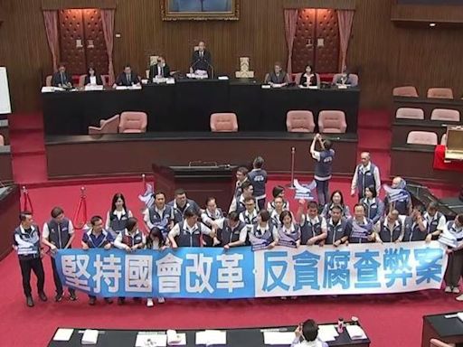 國會職權覆議案遭藍白聯手否決 時代力量：國會改革最大的羞辱