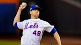 DeGrom ve futuro ganador de Rangers, no un pasado de reveses