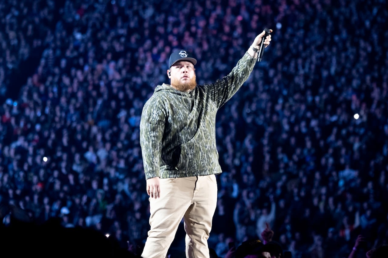 Luke Combs rocks Beaver Stadium for Growin’ Up and Getting’ Old Tour