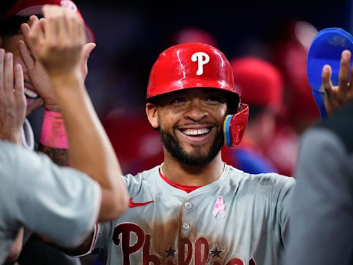 Phillies explode in 9th inning to avenge Friday's late loss at Coors